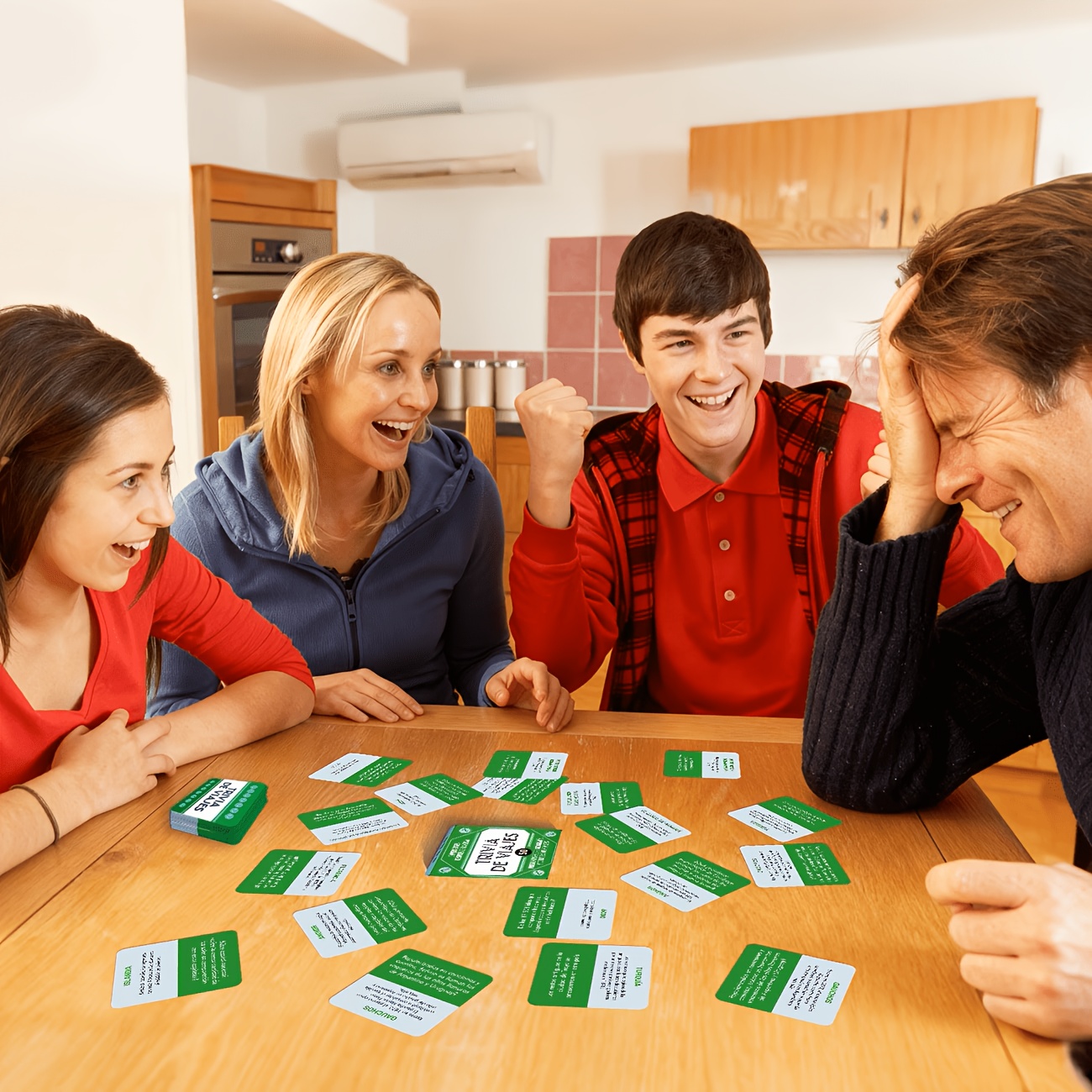 Миниатюрная испанская карточна – обзор и цена Party Games Quiz Questions